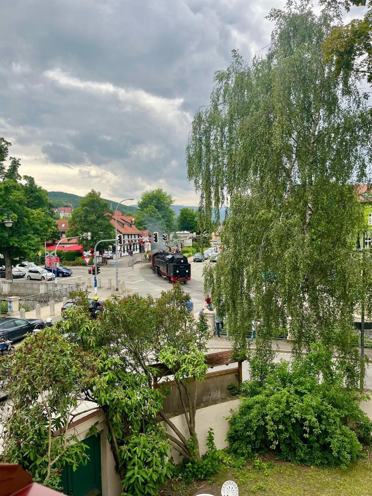 Harztraeume No1 # Parkplatz # Altstadt # Brockenbahn Wernigerode Kültér fotó